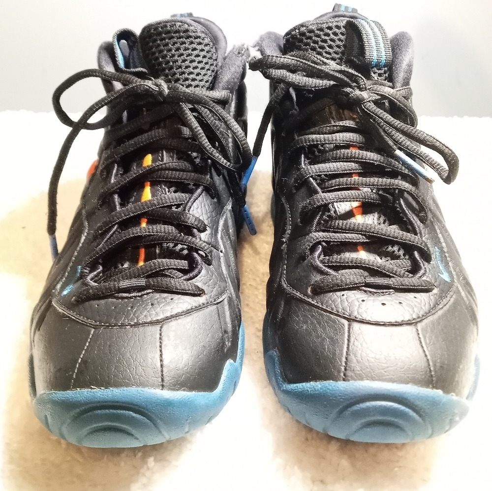 Kids Nike Foam Posite Sneakers Pre-owned Size 5Y